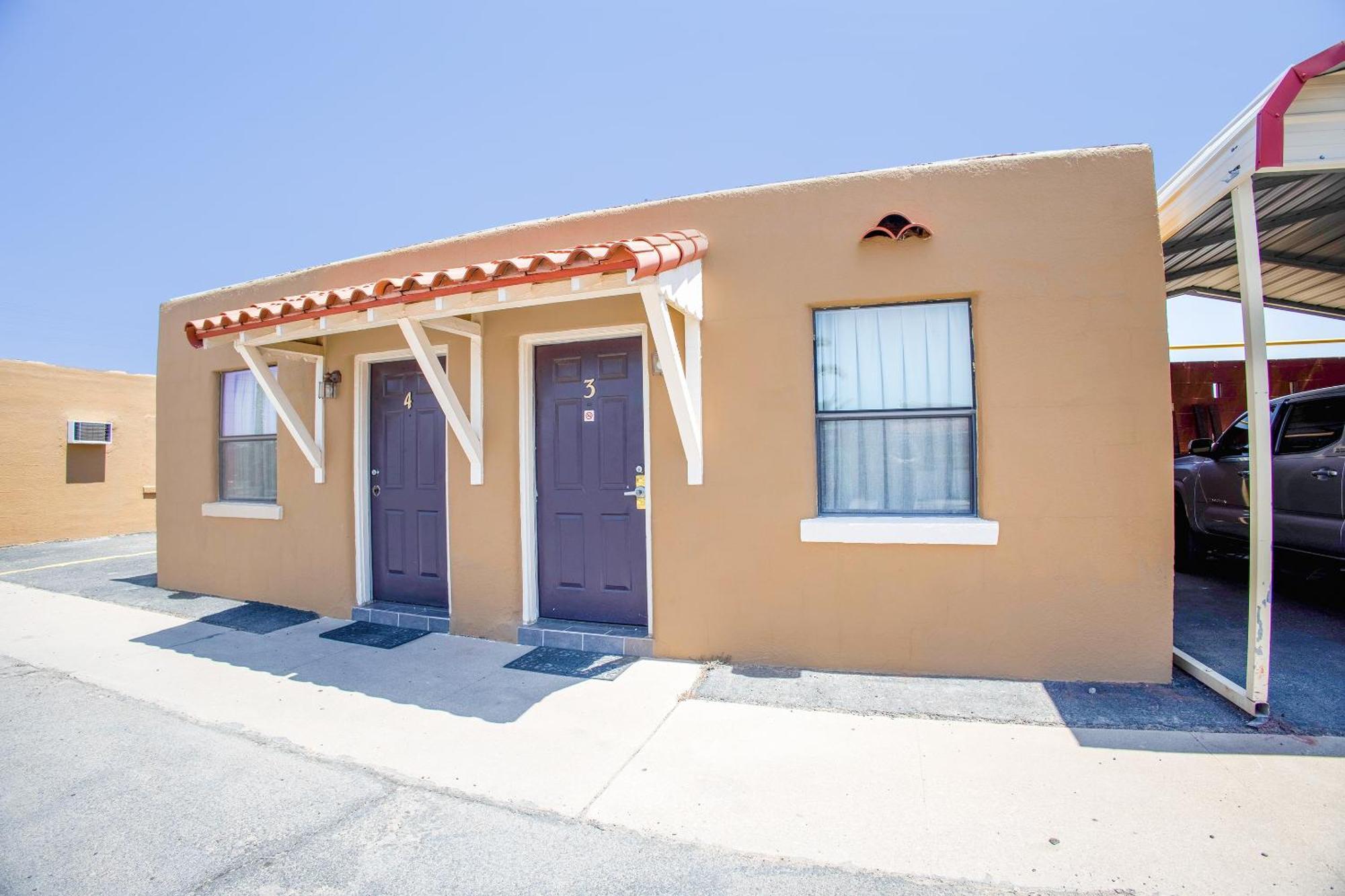 Sands Motel By Oyo El Paso Near Airport Exterior foto