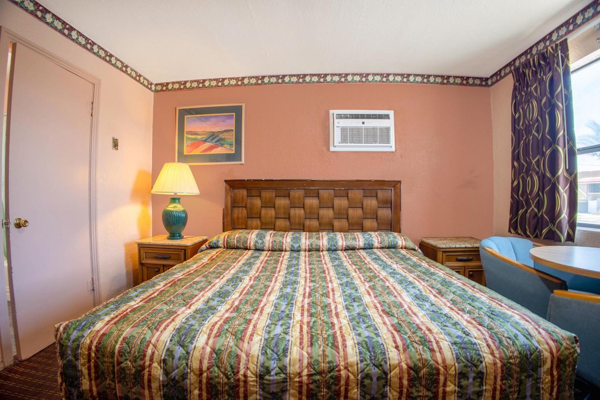 Sands Motel By Oyo El Paso Near Airport Exterior foto