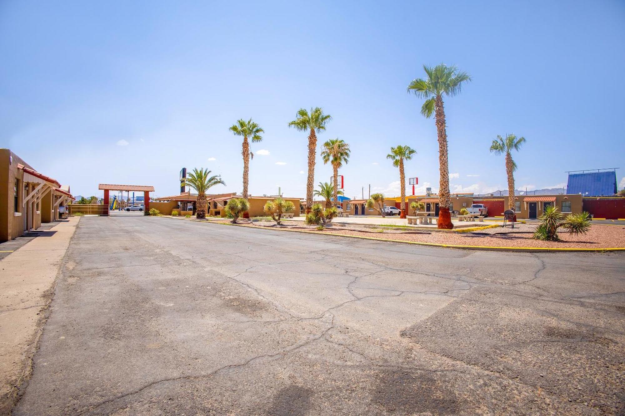Sands Motel By Oyo El Paso Near Airport Exterior foto