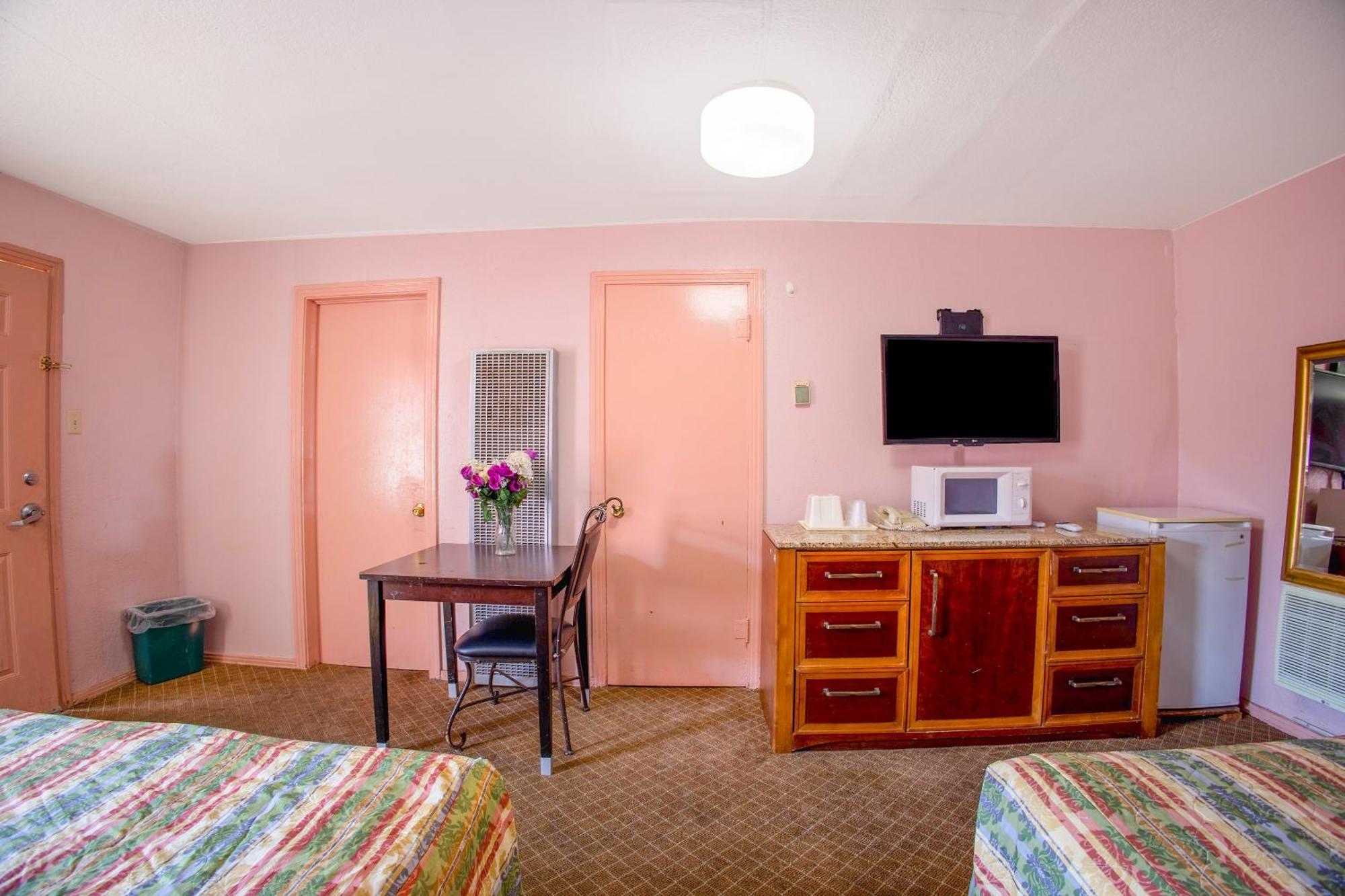 Sands Motel By Oyo El Paso Near Airport Exterior foto