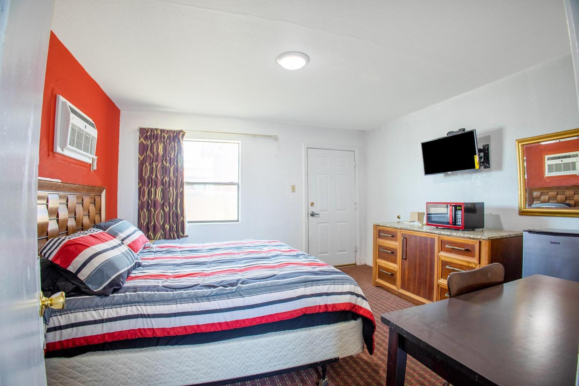 Sands Motel By Oyo El Paso Near Airport Exterior foto
